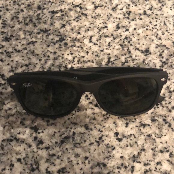 Ray Ban Small Frame Wayfarer